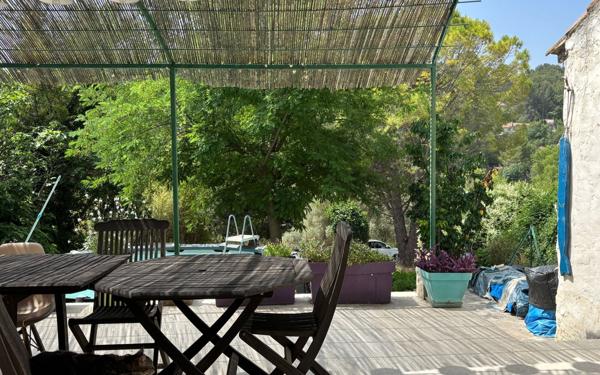 Maison à vendre    4 pièces • 70 m2 Roquevaire