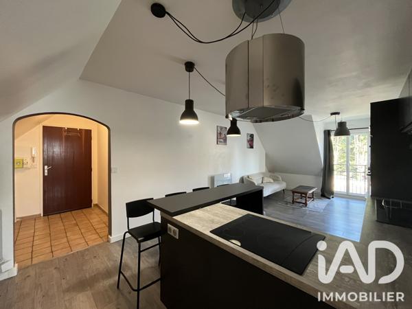Location appartement 3 pièces 71 m² Épernon