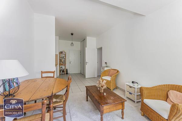 Appartement à vendre 2 pièces 42m² Tours (37000)