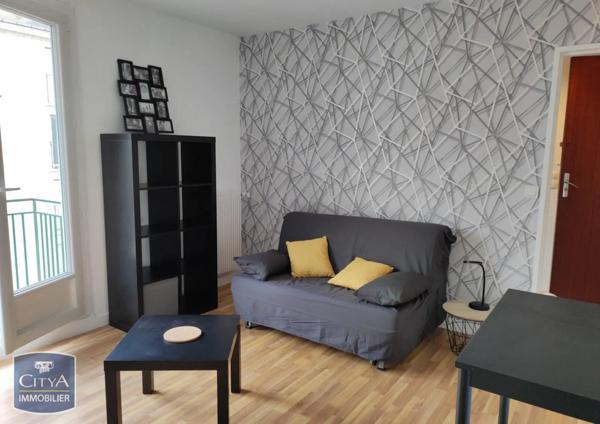 Appartement à louer 1 pièce 26.12m² Tours (37000)