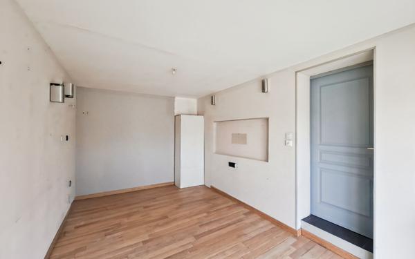 Maison à vendre    5 pièces • 90,27 m2 Dieupentale