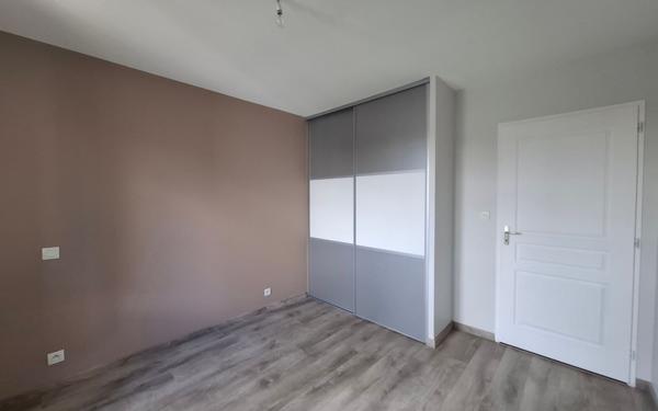 Maison à vendre    5 pièces • 90,27 m2 Dieupentale