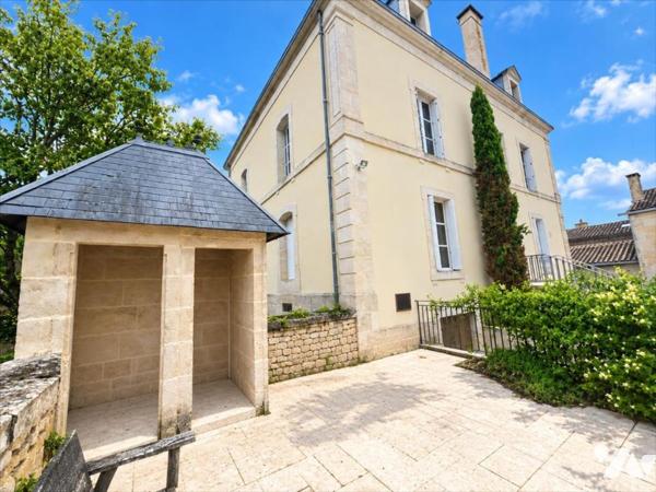 Maison bourgeoise 7 pièces 200 m² dépendances jardin