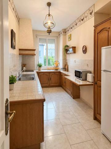 Vente                                                      Appartement
                        
                     4 pièces                      92 m2                     à Lourdes