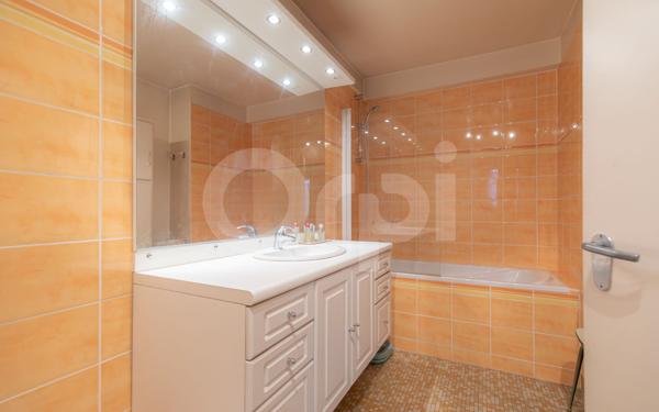 Appartement à vendre    3 pièces • 58,02 m2 Montreuil