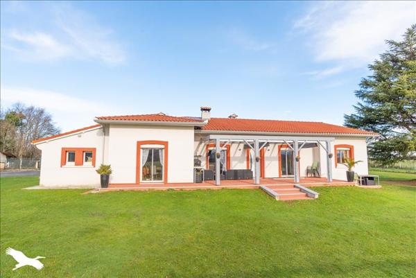 Maison à vendre |  Saint-Plancard |  5 pièces | 143 m²