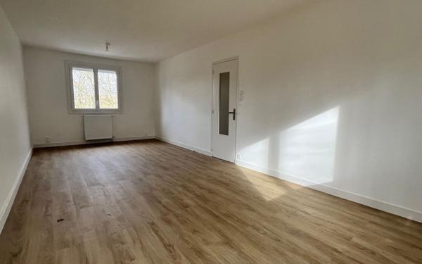 Maison à louer    3 pièces • 74 m2 Limoges