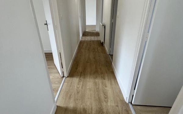 Maison à louer    3 pièces • 74 m2 Limoges