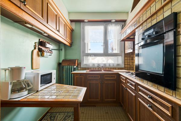 Appartement Saint Germain En Laye 3 pièce(s) 53.87m² €225 000 ** - Référence 17628