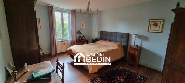 Vente Maison 7 pieces Ambares Et Lagrave 4 chambres