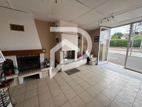 Immeuble 1 pièce 125.44 m2