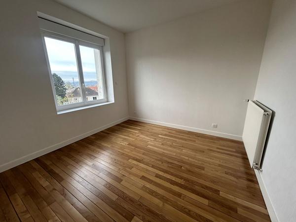 A vendre Appartement  3 pièces - 60 m2- quartier Bouquet