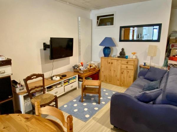 Maison de ville avec terrasse et jardin