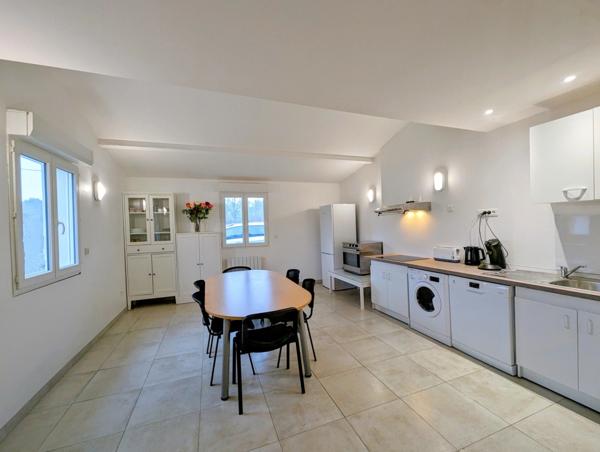 Domaine de 4950m2 avec deux maisons et dépendance MERIGNAC (33)