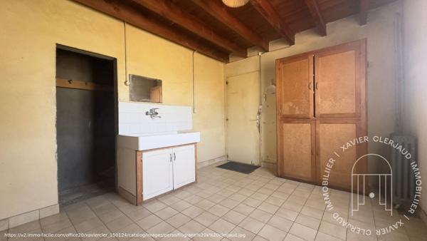 Maison Nueil Les Aubiers 6 pièce(s) 145.19 m2 , Nueil les aubiers