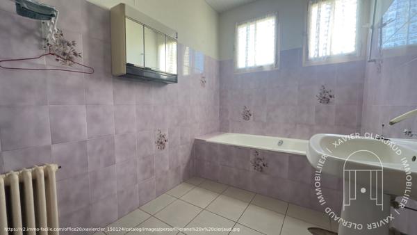 Maison Nueil Les Aubiers 6 pièce(s) 145.19 m2 , Nueil les aubiers