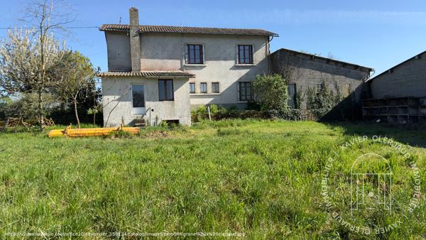 Maison Nueil Les Aubiers 6 pièce(s) 145.19 m2 , Nueil les aubiers