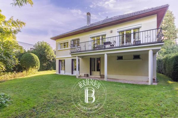 Le Pecq, Maison 6 Chambres -  142 m² à vendre