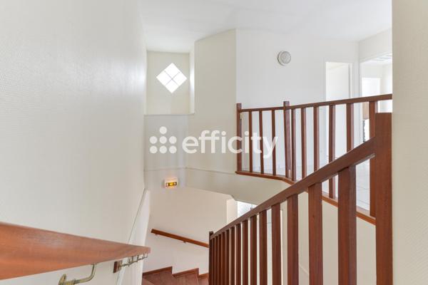 Maison 8 pièces - 162 m²