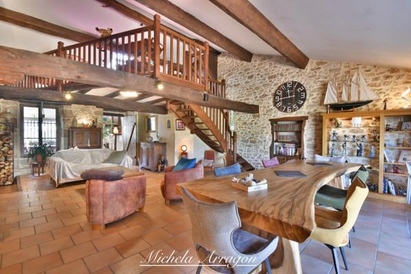 Domaine touristique / village vacances à vendre – 25 gîtes indépendants – restaurant – piscine – spa – 12 ha – Dordogne Lot – investissement hôtelier (47)