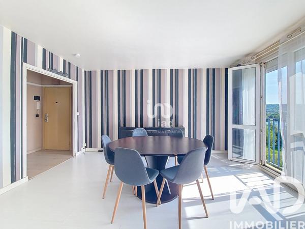 Appartement à vendre 4 pièces 74 m² Mantes-la-Jolie