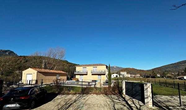 Castellane, Parc Naturel des Gorges du verdon  gite,, chambres d'hôtes,, piscine