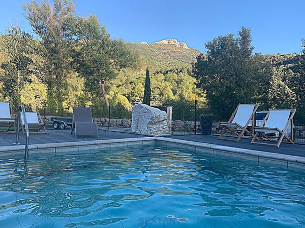 Castellane, Parc Naturel des Gorges du verdon  gite,, chambres d'hôtes,, piscine
