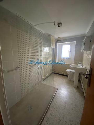 A 10 min de Quissac, corps de ferme en pierres de F5 avec 150 m² d'annexe sur 1020 m² de terrain