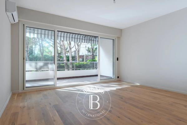 Marseille 8ème, Appartement 3 Chambres -  170 m² à vendre