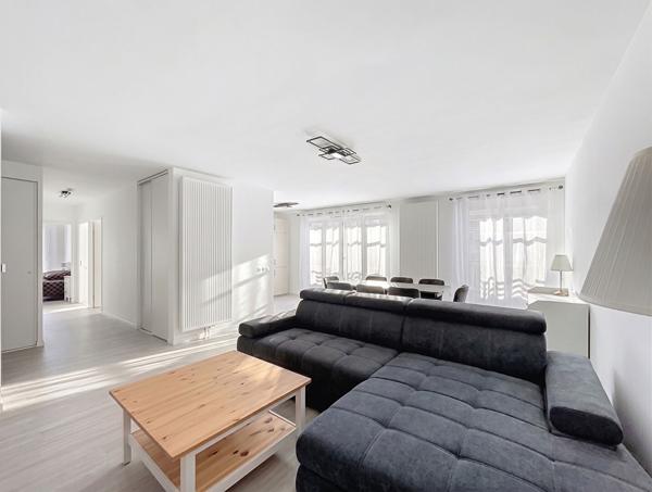 APAPRTEMENT A LOUER VIDE T4 96M² CHESSY
