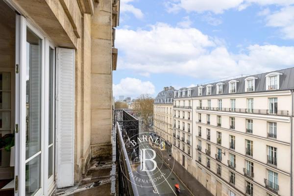 Paris 19ème, Appartement 3 Chambres -  159 m² à vendre