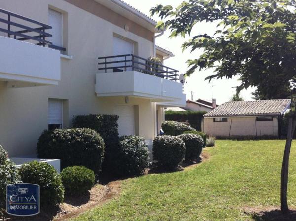 Appartement à louer 2 pièces 47.98m²