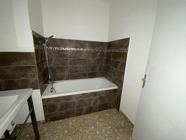 T3 Chambéry centre, secteur du Carré Curial