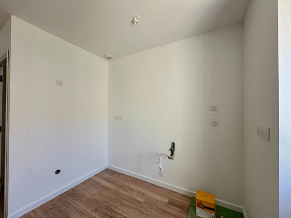 Appartement 4 pièces 3 chambres avec jardin au coeur Centre ville de La Crau