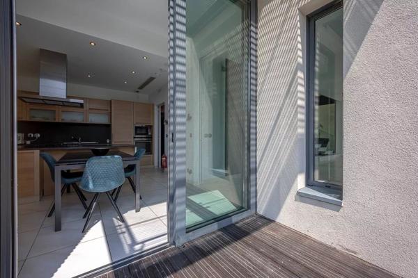 Villa contemporaine aux prestations haute gamme à vendre à Mougins