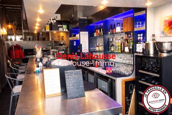 Commerce à vendre 7 pièces de 150 m²