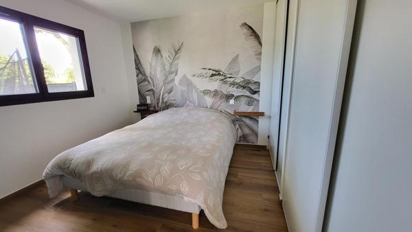 Belle villa neuve avec garage et piscine