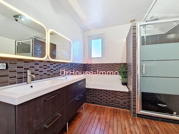 Maison à vendre 8 pièces de 260 m²