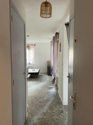LOCATION STUDIO MEUBLE RODEZ SANS FRAIS D'AGENCE