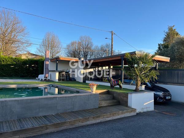 ** À LOUER à FRONTON - SUPERBE VILLA 5 PIÈCES AVEC PISCINE **