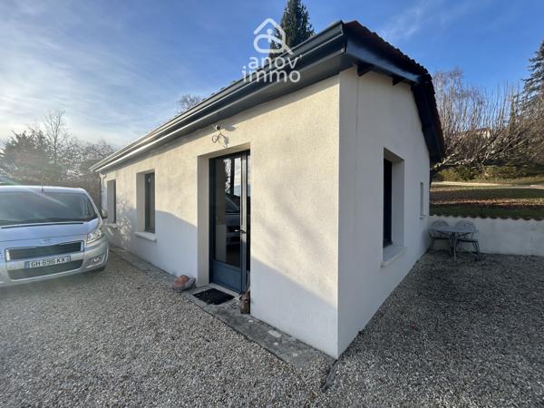Maison
                                                                                                                                                                                                                                                                                                                        6 pièce(s)                                                                                                                                                                                                          5 chambre(s)                                                                                                                                                                                                          205  m²