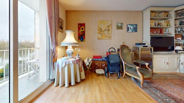 Tours (37000) Appartement T3 avec balcon, vue sur le Cher et garage