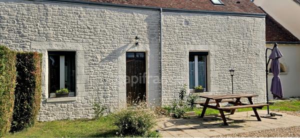 Noyers-sur-Cher (Loir-et-Cher), à vendre LONGERE FAMILIALE 11 pièces de 230 m²