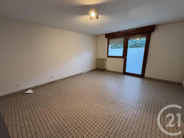 Appartement F1 à vendre  2 pièces - 48,04 m2 MENNECY - 91