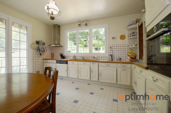 🏡 Spacieuse maison en sous-sol de 4 chambres à Charroux (86), Nouvelle-Aquitaine