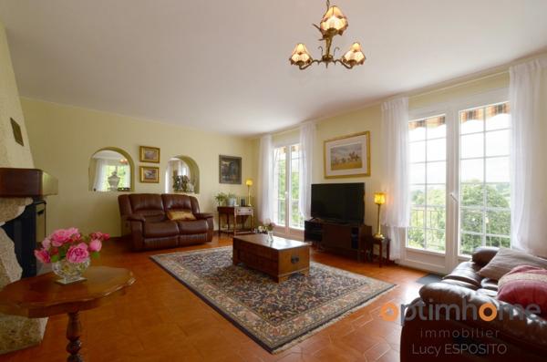 🏡 Spacieuse maison en sous-sol de 4 chambres à Charroux (86), Nouvelle-Aquitaine