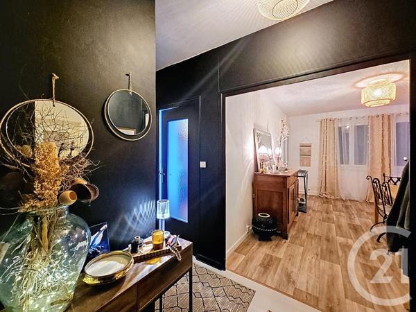 Appartement F5 à vendre  5 pièces - 87,92 m2 MONTELIMAR - 26