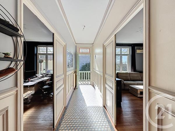 Maison à vendre  11 pièces - 257,51 m2 FONTAINEBLEAU - 77