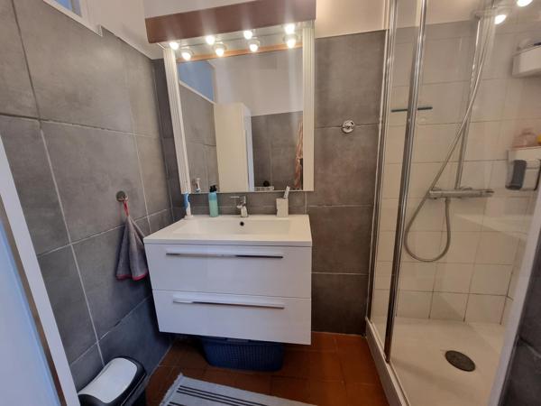 2 MAISONS AVEC GARAGE ET EXTERIEUR