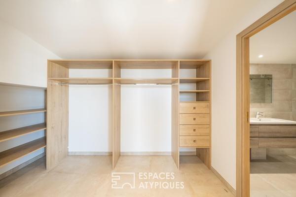 Duplex dernier étage avec rooftop et aperçu mer